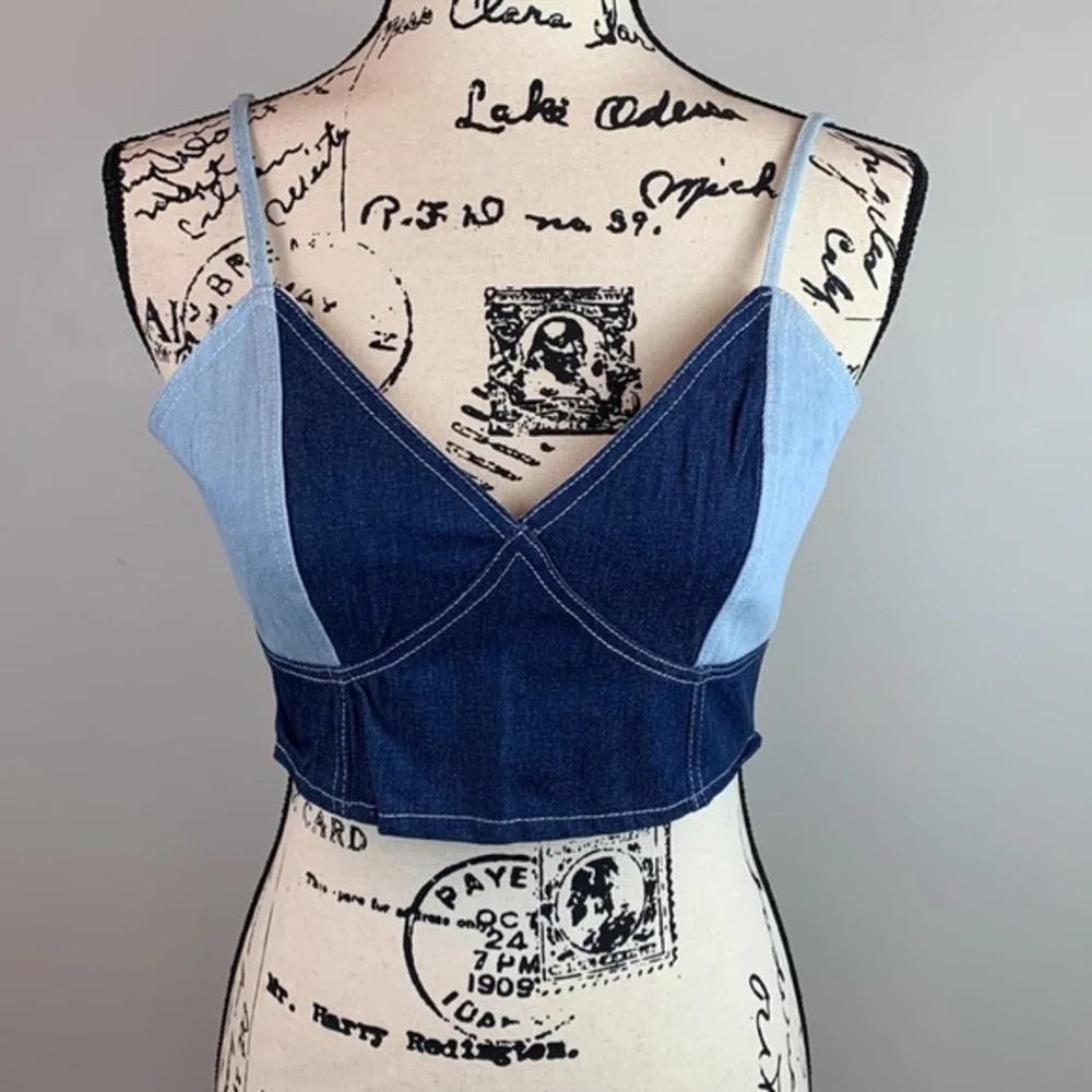 Color Block Patchwork Denim Crop Top - Picture 4 of 8